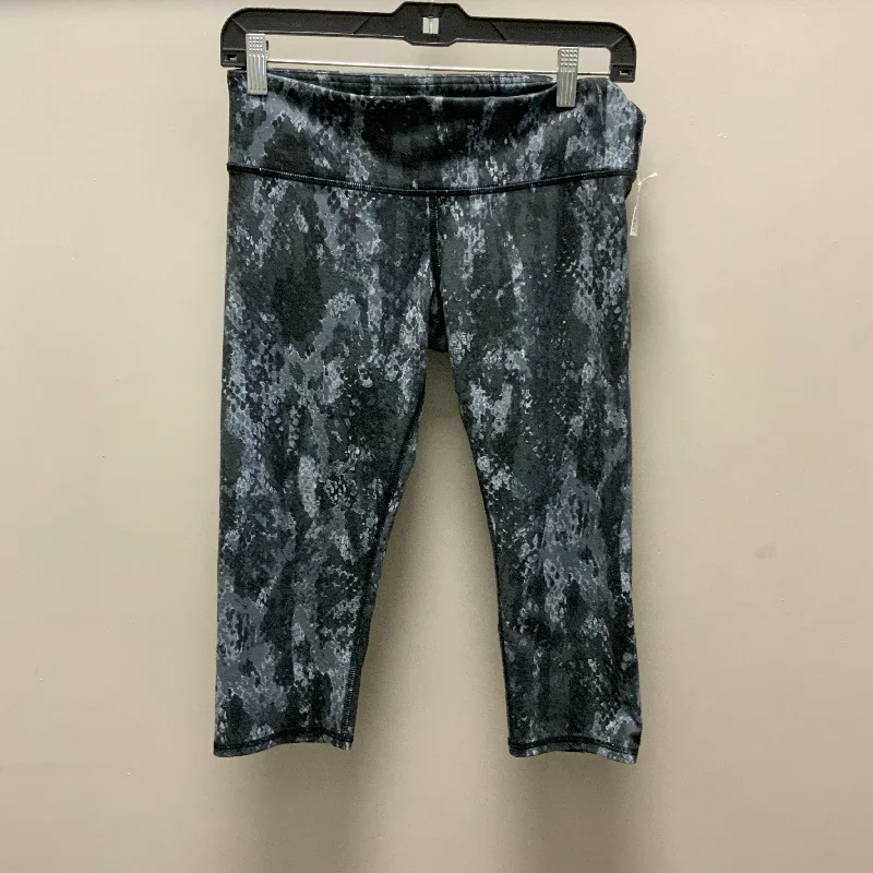 Athletic Capris By Alo In Snakeskin Print, Size: S