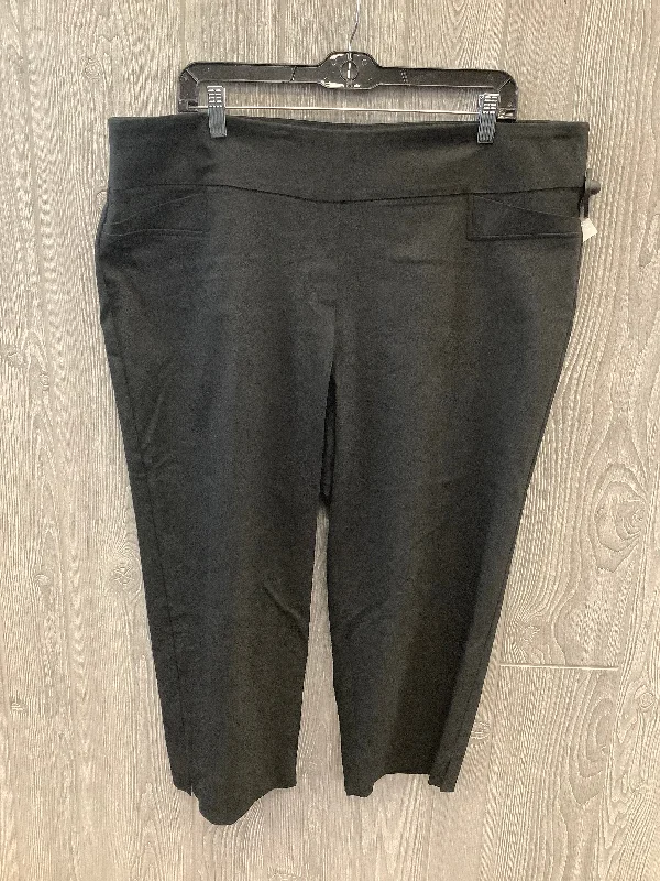 Capris By Zac And Rachel In Black, Size: 18