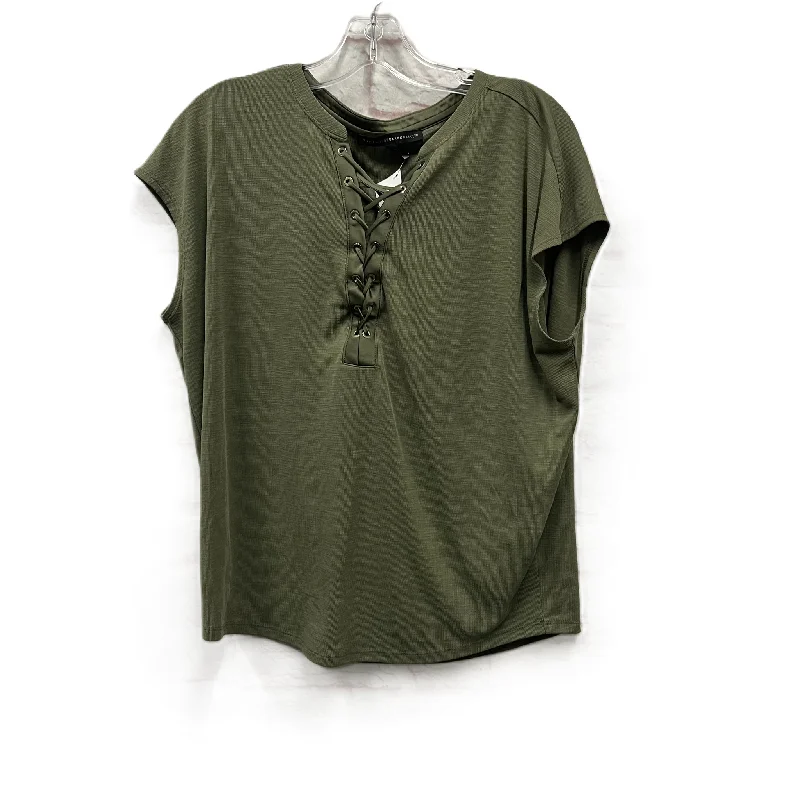 Top Short Sleeve By White House Black Market In Green, Size: M