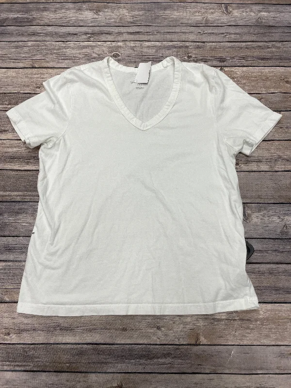 Top Short Sleeve By Universal Thread In White, Size: M