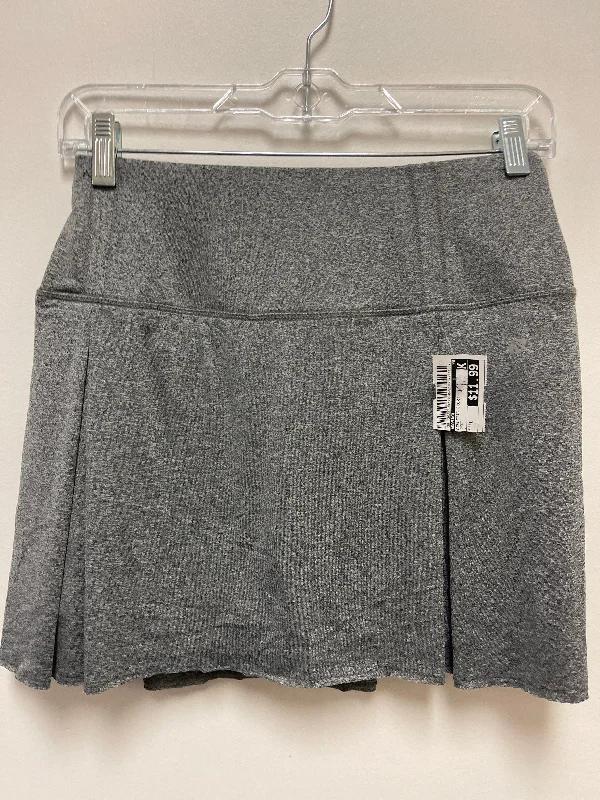 Athletic Skort By Marika In Grey, Size: L