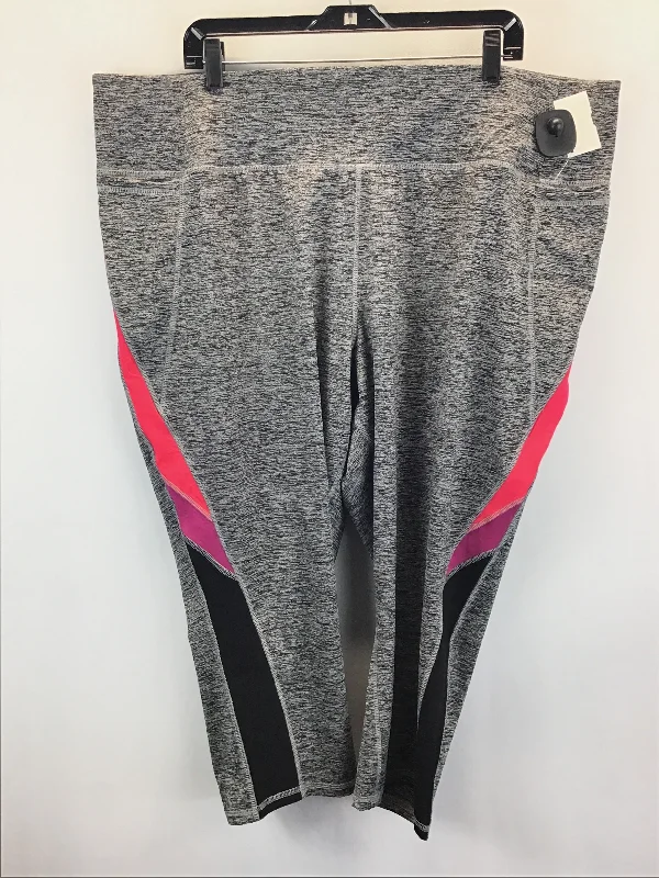 Athletic Capris By Livi Active  Size: 26