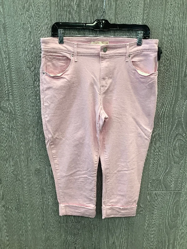 Capris By Levis In Pink, Size: 14