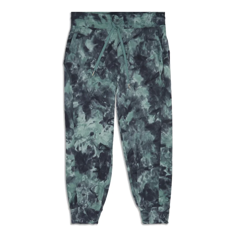 Ready To Classic-Fit High-Rise Jogger - Resale